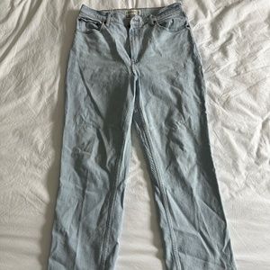 Abercrombie Curve Love Ankle Straight Ultra High Rise Jeans